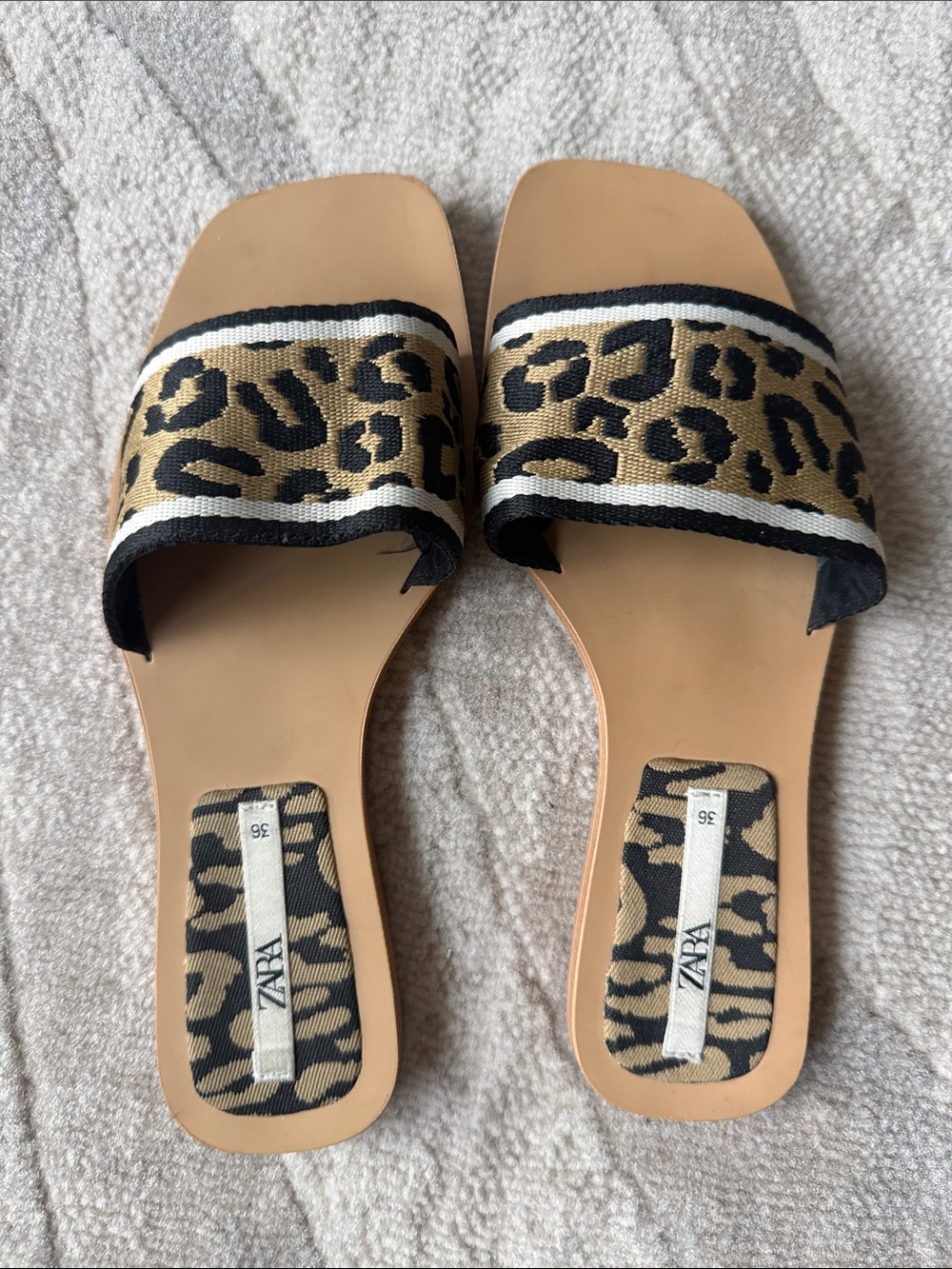 Zara leopard print slides